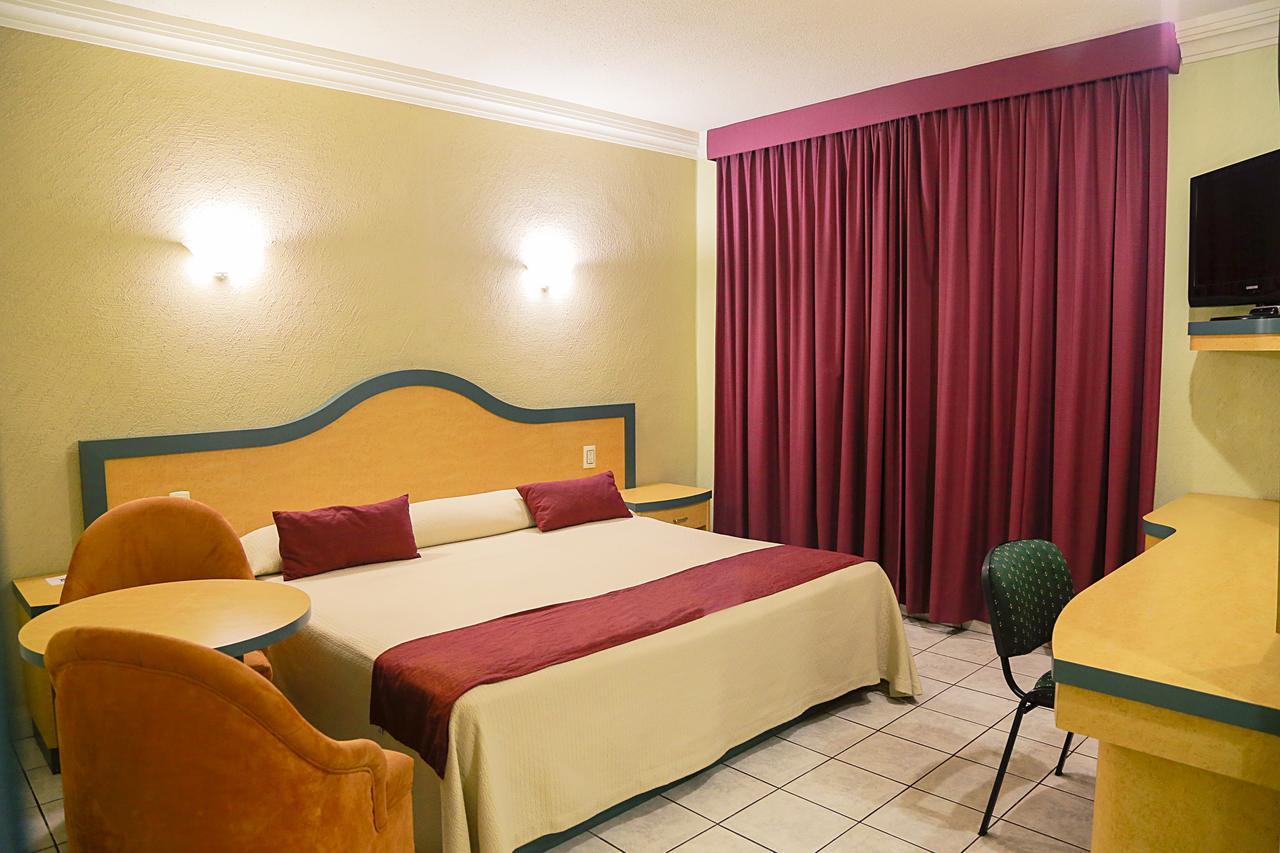 Hotel Madrid Minatitlan Exterior photo